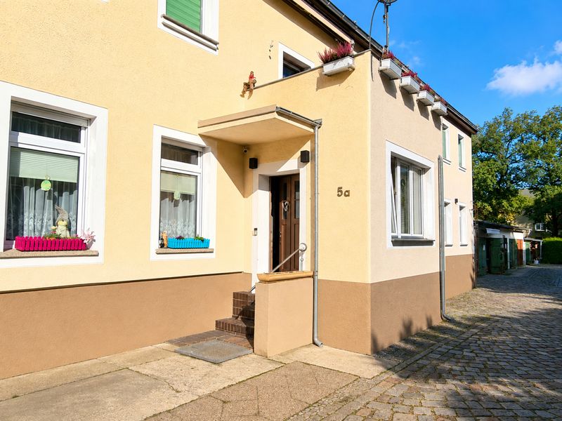 OPEN HOUSE 05.09. 10–12 Uhr – Stadthaus 180 m² – 2 x 90m² -  Vorabbesichtigung jetzt sichern!